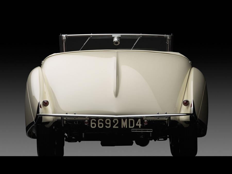  Talbot-Lago T150C Cabriolet by Figoni & Falaschi 1936 года  (фото 2 из 19)